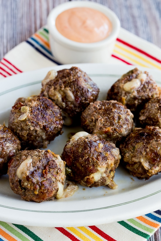 LOW-CARB GRILLED BACON CHEESEBURGER MEATBALLS