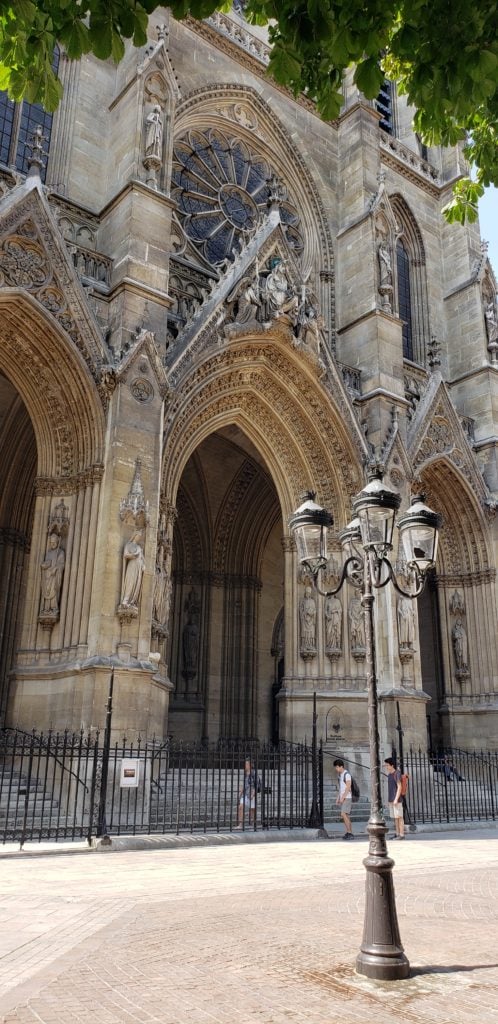 sainte clotilde basilica front view