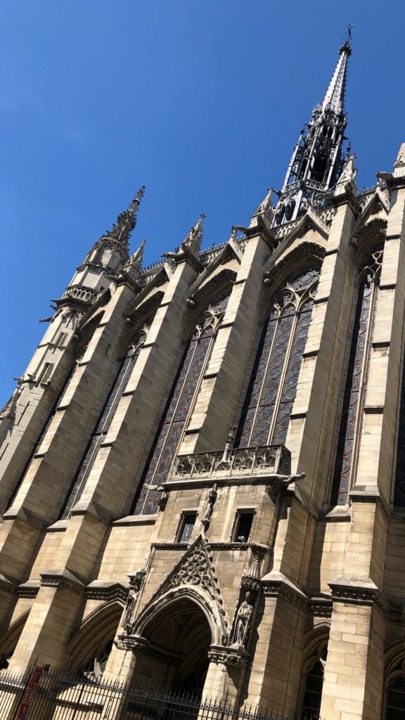 Sainte-Chapelle church outside