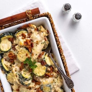 chicken cordon bleu casserole recipe featured image