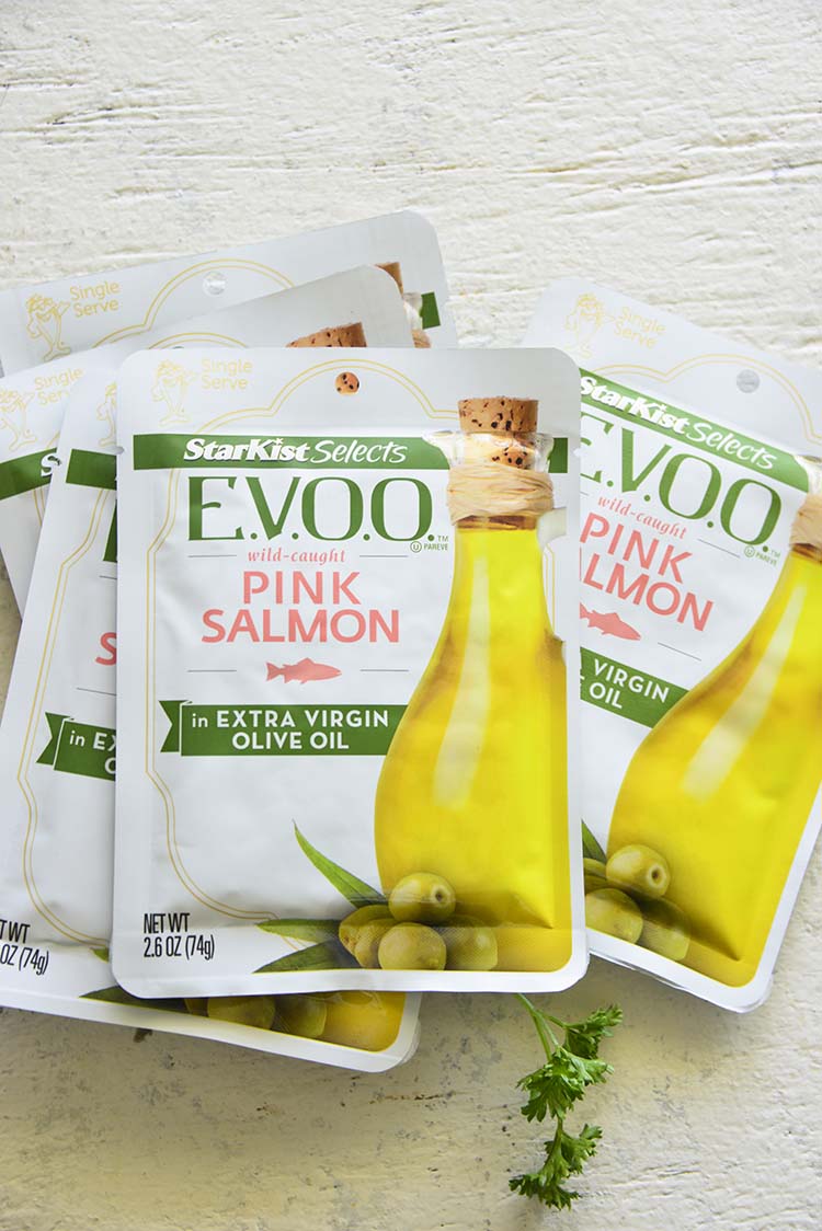 image of StarKist E.V.O.O.™ pink salmon with parsley