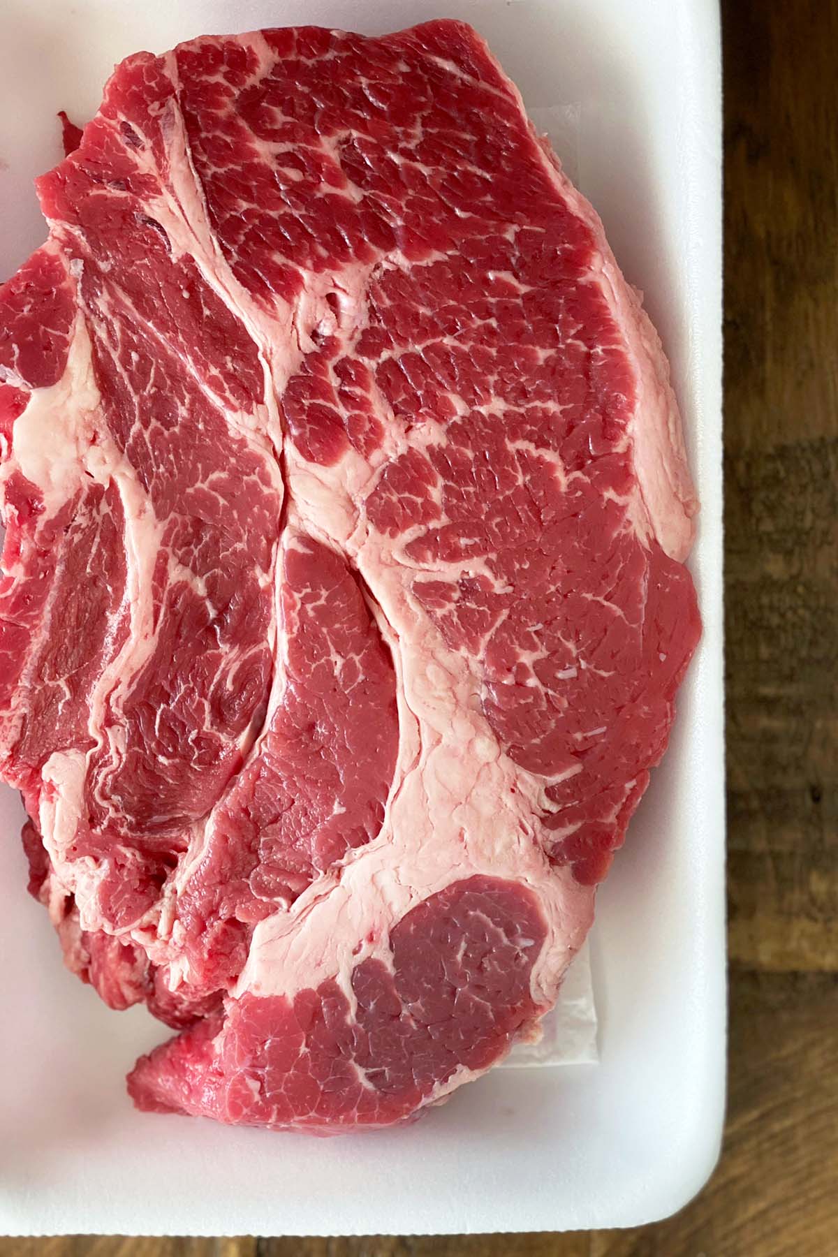 marbled beef chuck roast