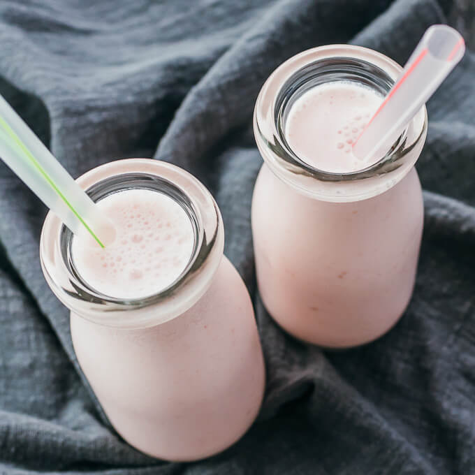 low carb raspberry smoothie