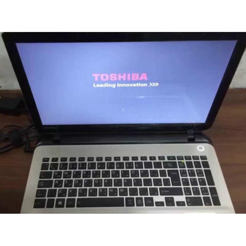 Toshiba Satellite C55-B854 4th Gen i3 4th Gen 500GB HDD 4GB RAM Windows 8.1 Like new condition