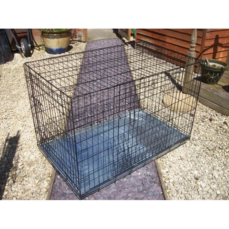 EXTRA LARGE DOG CRATE / CAGE WITH REMOVABLE TRAY