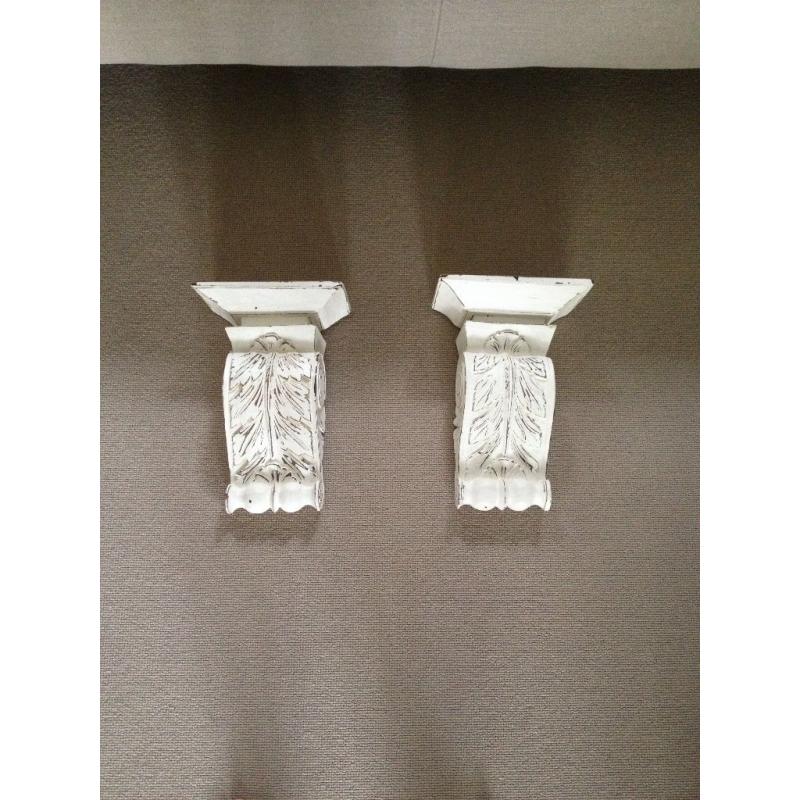 Pair of decorative wall ornaments, shabby chic, small shelves, good condition