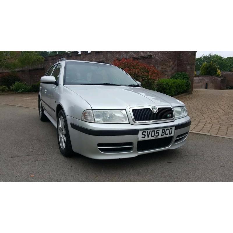 SKODA OCTAVIA RS ESTATE 2005. ONLY 76,500 MILES FROM NEW.