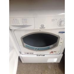 8kg White condenser tumble dryer