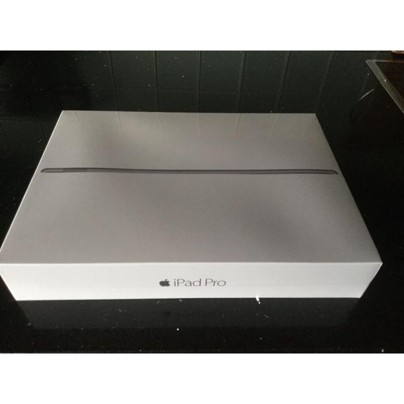 Apple iPad PRO 32GB 12.9 wifi BRAND NEW SEALED full 12 mths warranty ideal gift