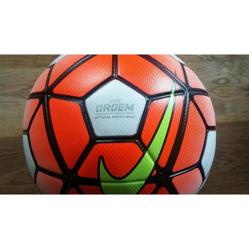 2015/16 premiership match ball OFFICIAL BALL