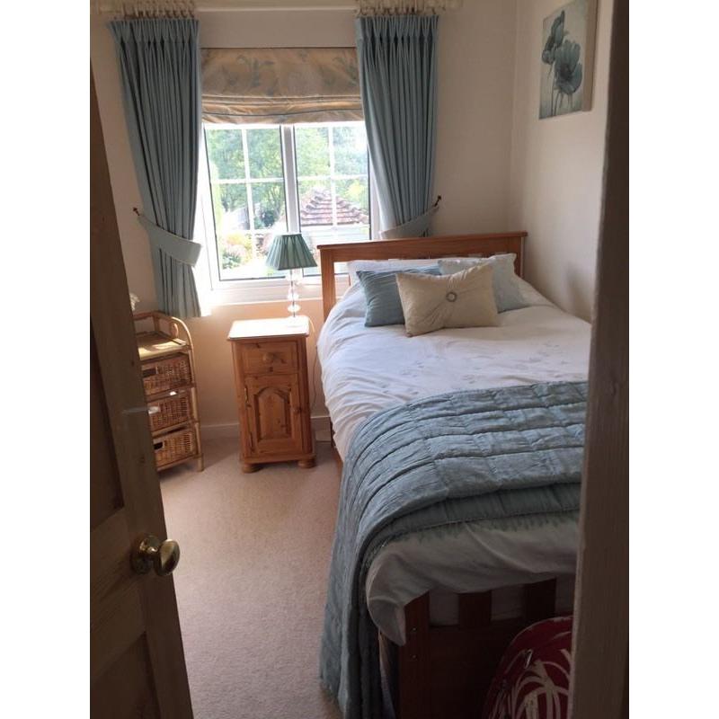 Single Room to rent in Marden, would suit a professional person
