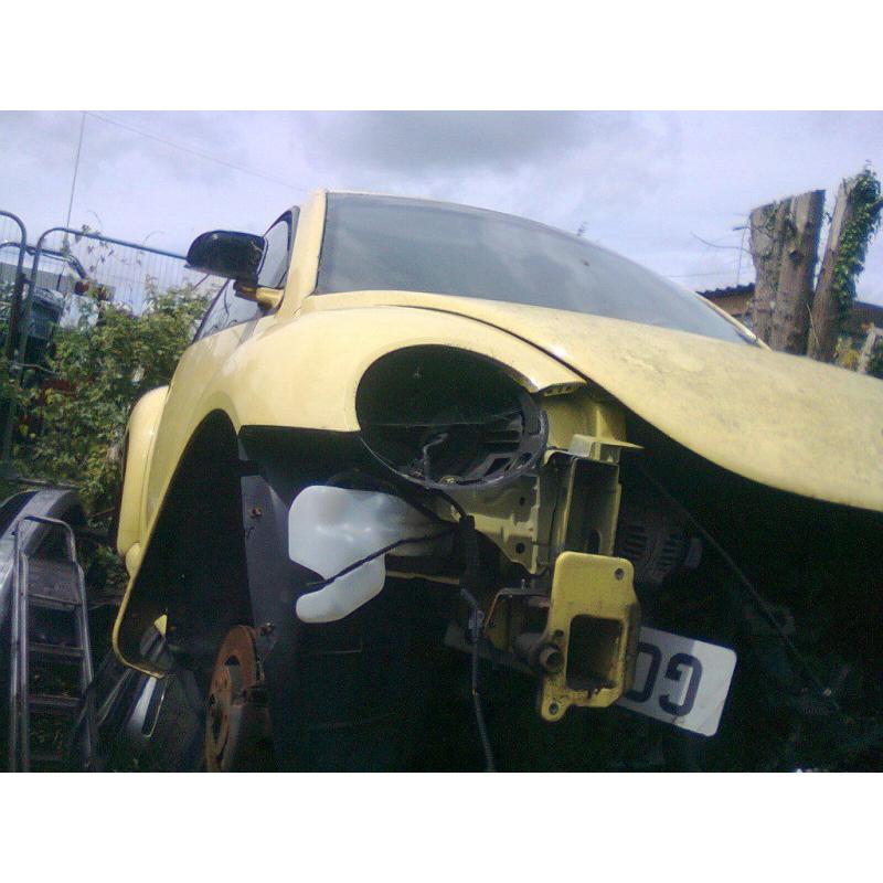 2003 VW BEETLE 1.6 16V PETROL BREAKING FOR SPARE PARTS