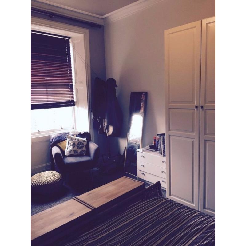 2 large double rooms to rent
