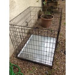 Dog cage suitable for Mitsubishi L200