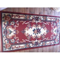 3 Bedroom Items: Vintage Style Traditional Rug / Retro Single Bed Headboard / Lampshade