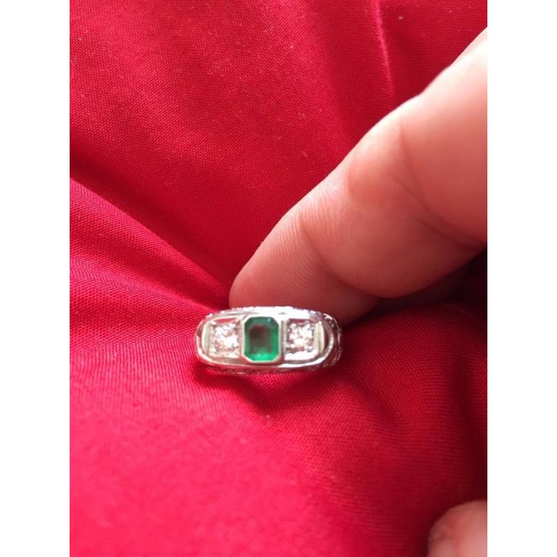 ***BEAUTIFUL ANTIQUE 18CT GOLD 0.40 CT two STONE OLD CUT DIAMOND RING-0.60 emerald