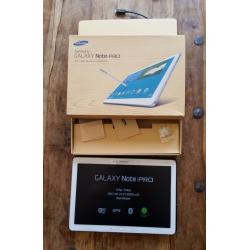 Genuine Samsung Galaxy Note Pro Wifi, Model SP-900, White, 32 GB, 3 GB RAM, immaculate condition