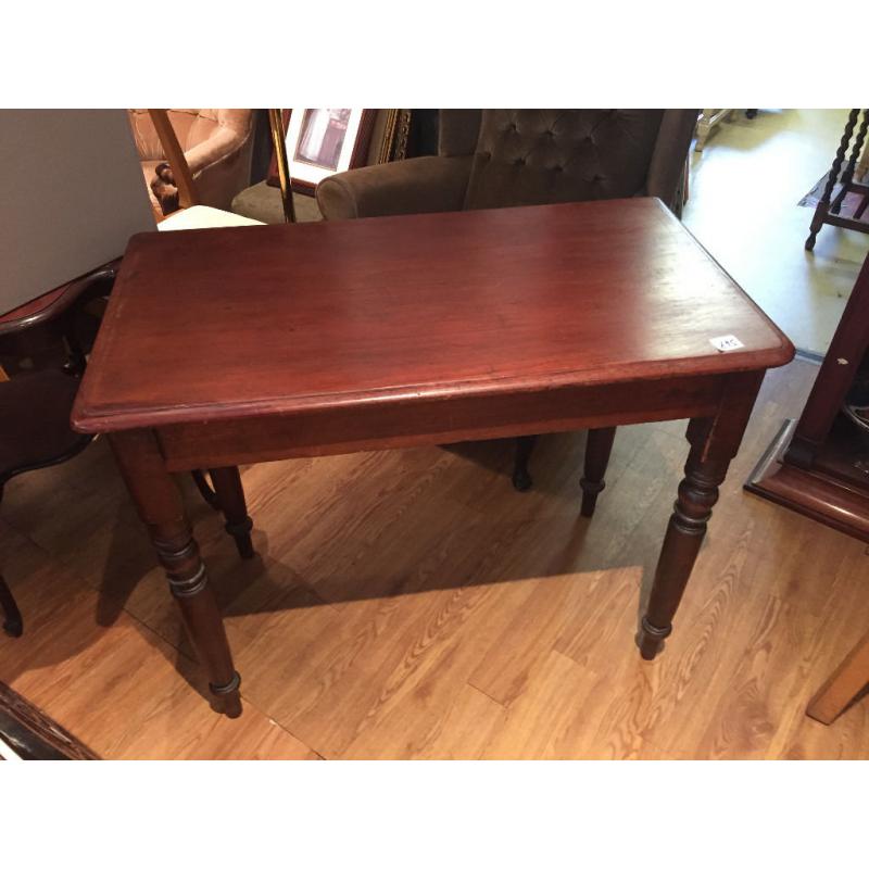 Hall Console Table /Desk in good condition. L 36in D 19.5in H 29.5in. Free local delivery.