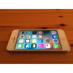 White iPhone 5 (unlocked, free delivery, more phones available)