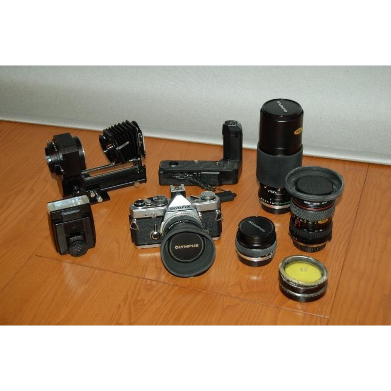 Olympus 35mm photography kit