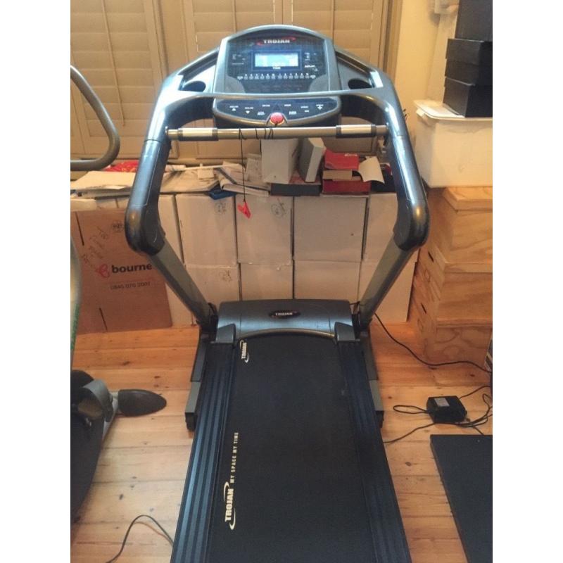 Trojan Solitude 400 treadmill