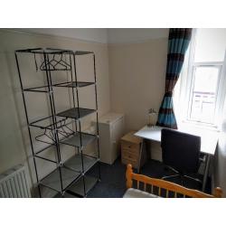 Single/Small Double Bedroom for Rent in Henleaze