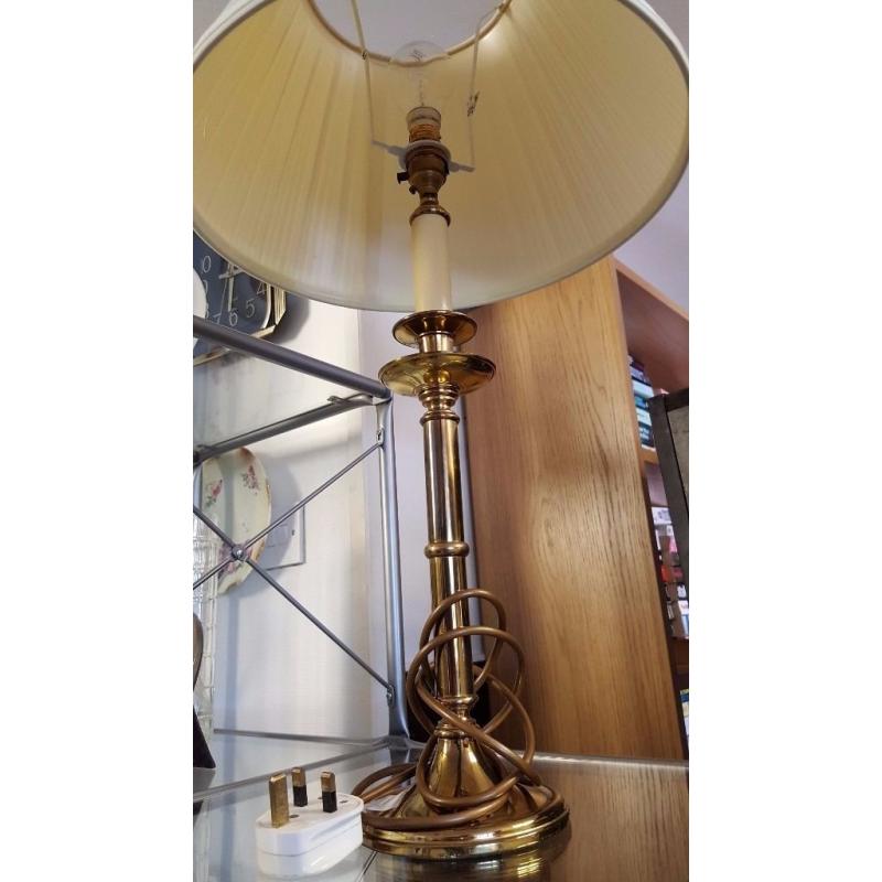 2 X Table Lamps in Excellent condition