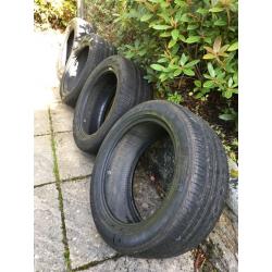 Set of Pirelli Tyres 255/50/R19