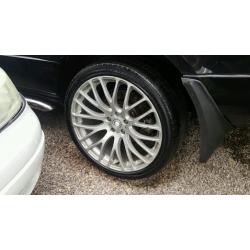 RANGE ROVER 22 INCH CALIBRE ALLOY WHEELS AND TYRES