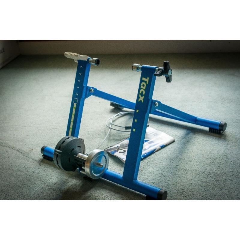 Tacx 1450 Cycletrack Speedmatic - bicycle trainer bike stand