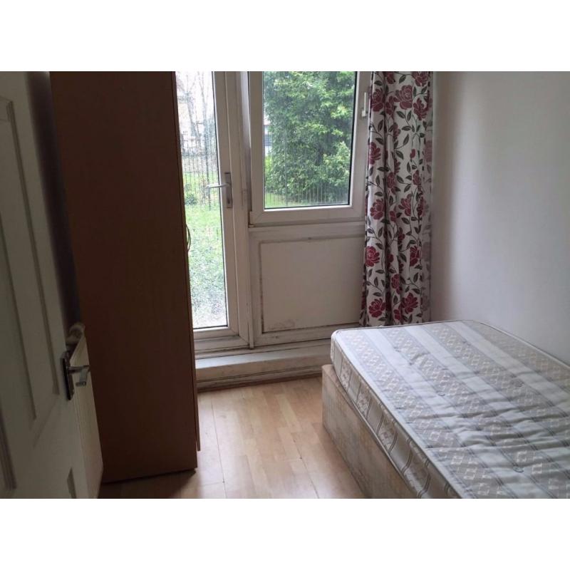AMAZING SINGLE ROOM WITH GARDEN IN CAMDEN TOWN ONLY 129PW PERFECT LOCATION M/14R