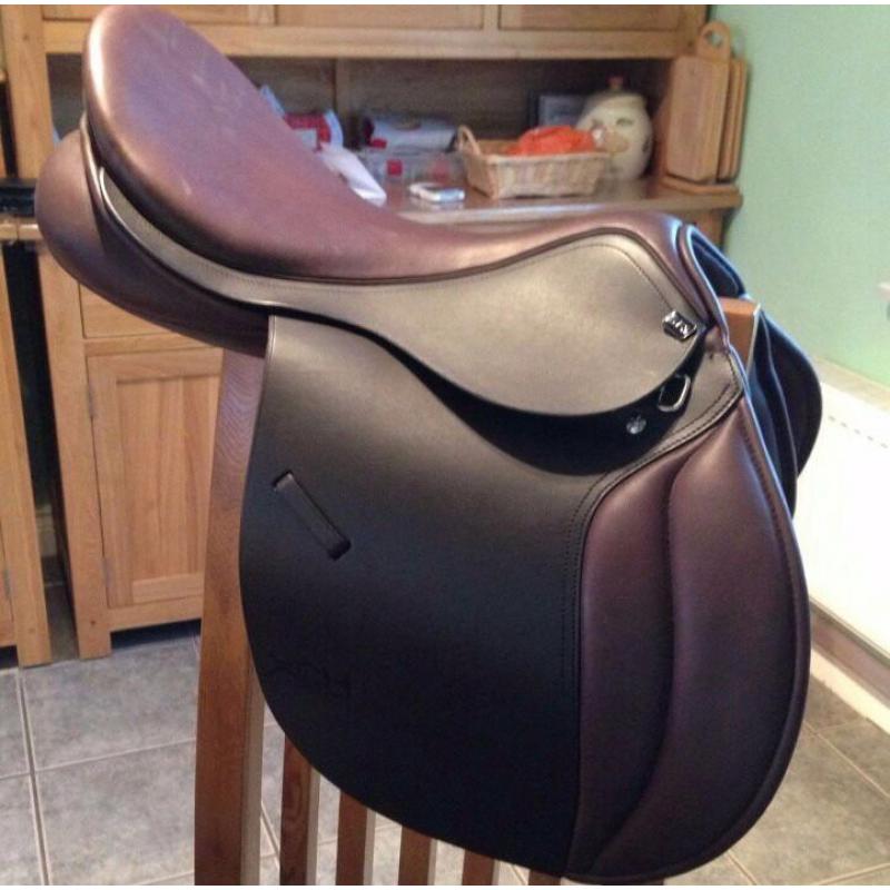 New saddle