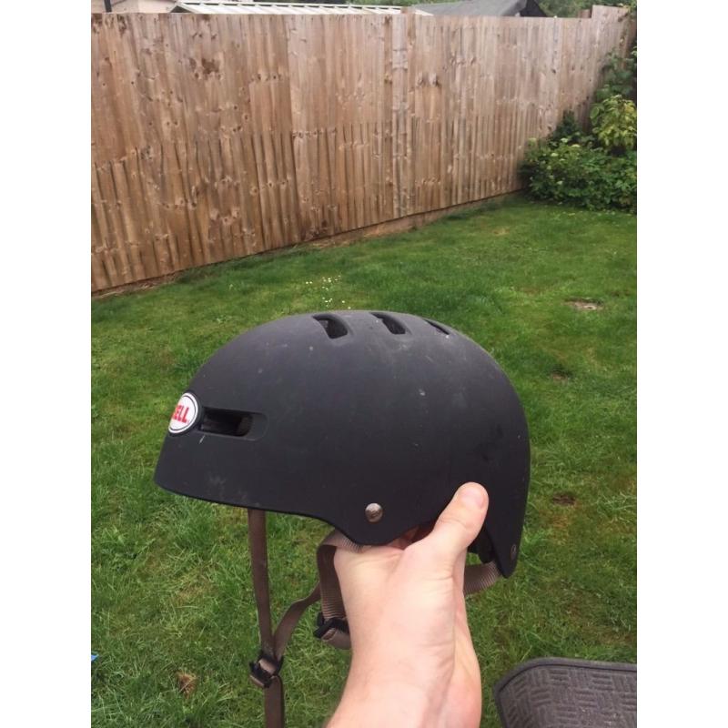 Bell Faction Bike Helmet BMX / Skate
