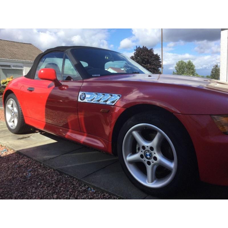 BMW Z3 1997 very low mileage, excellent condition, 10 months MOT, NEW PRICE