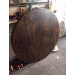 Round Dining Room Table (136cm) & 6 Chairs