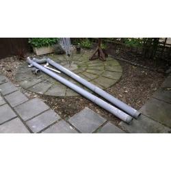 Two 3m drainage pipes with various attachments