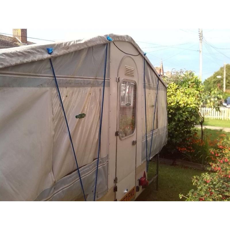 Dandy delta trailer tent 4/5 berth with awning
