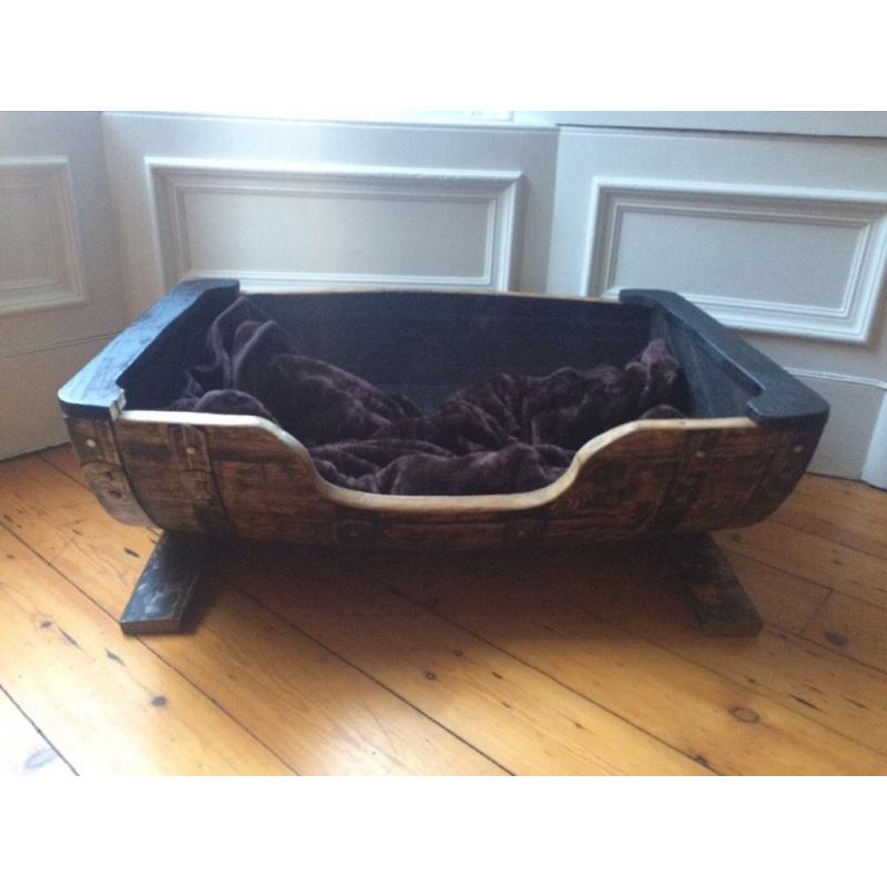Large Whisky Cask Barrel Dog Bed