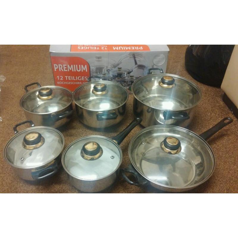 Pots and pans cookware set brand new