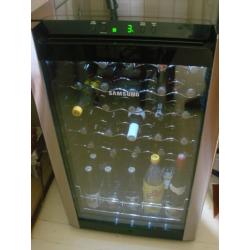 Wine Cooler. Samsung. 33 Bottle