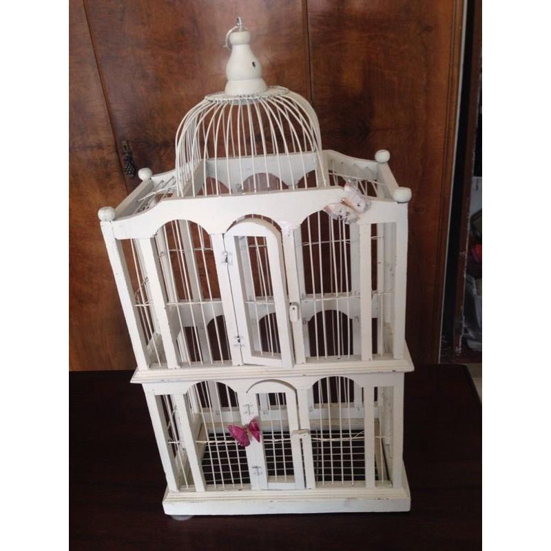 Decorative bird cage - perfect for weddings