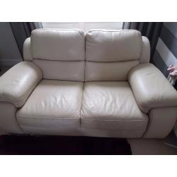 Luxurious 3 & 2 seater sofas