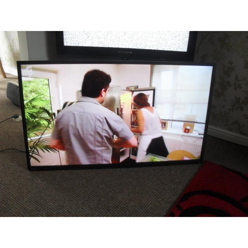 large screen tv 50 inch toshiba L4353D spares or repairs