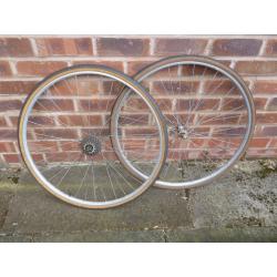 A pair of vintage Weinmanns wheels