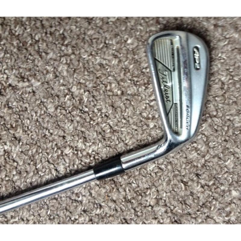 AP2 golf irons with golf pride grips for sale