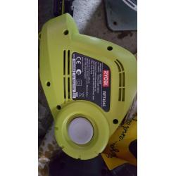 HEDGECUTTER . RYOBI EXTENTABLE ELECTRIC WITH PIVOT HEAD