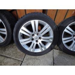 Vauxhall Vectra alloy wheels and tyres