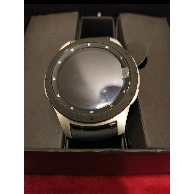 Sale for 2 Samsung Galaxy Watch Gold and Black