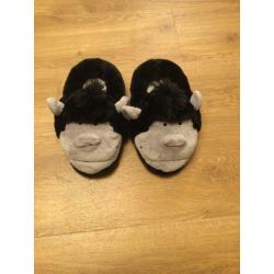 Next monkey slippers