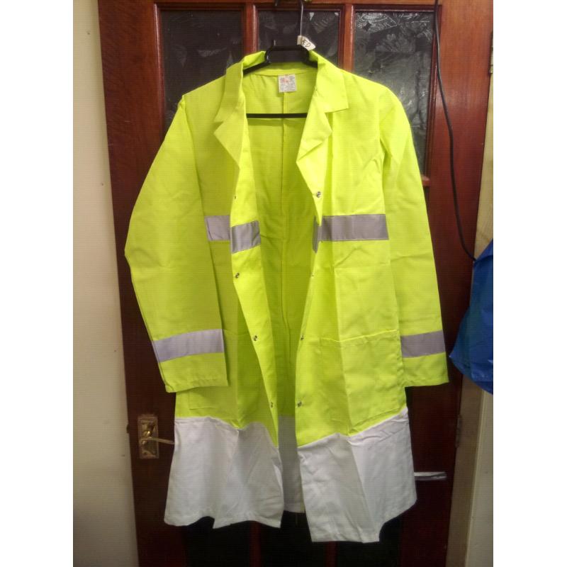 New hi Vis engineers jacket made in Britain size 38